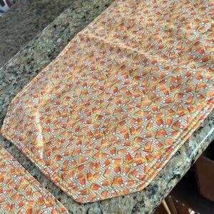Longaberger Candy Corn placemats (set of 2)- Orange and Yellow